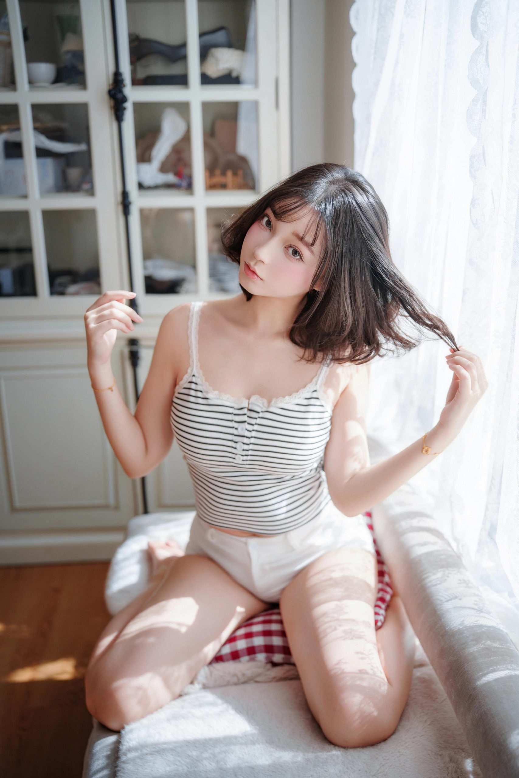 清纯美女图片壁纸-2期-黑马骑士-性感泳装清纯写真美女图片大全在线高清免费下载-黑马骑士