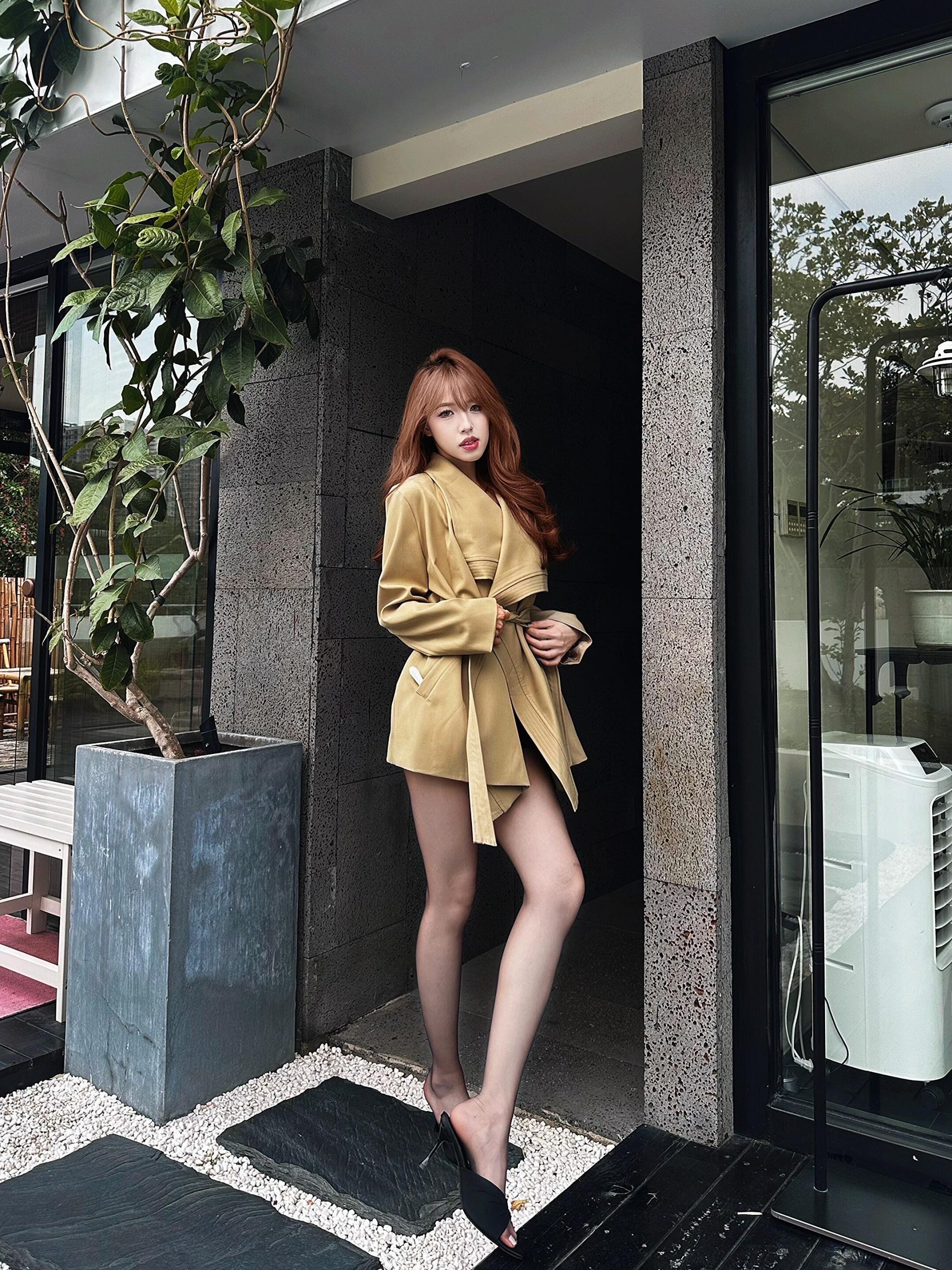 性感美女姿势写真，妩媚动人高清图