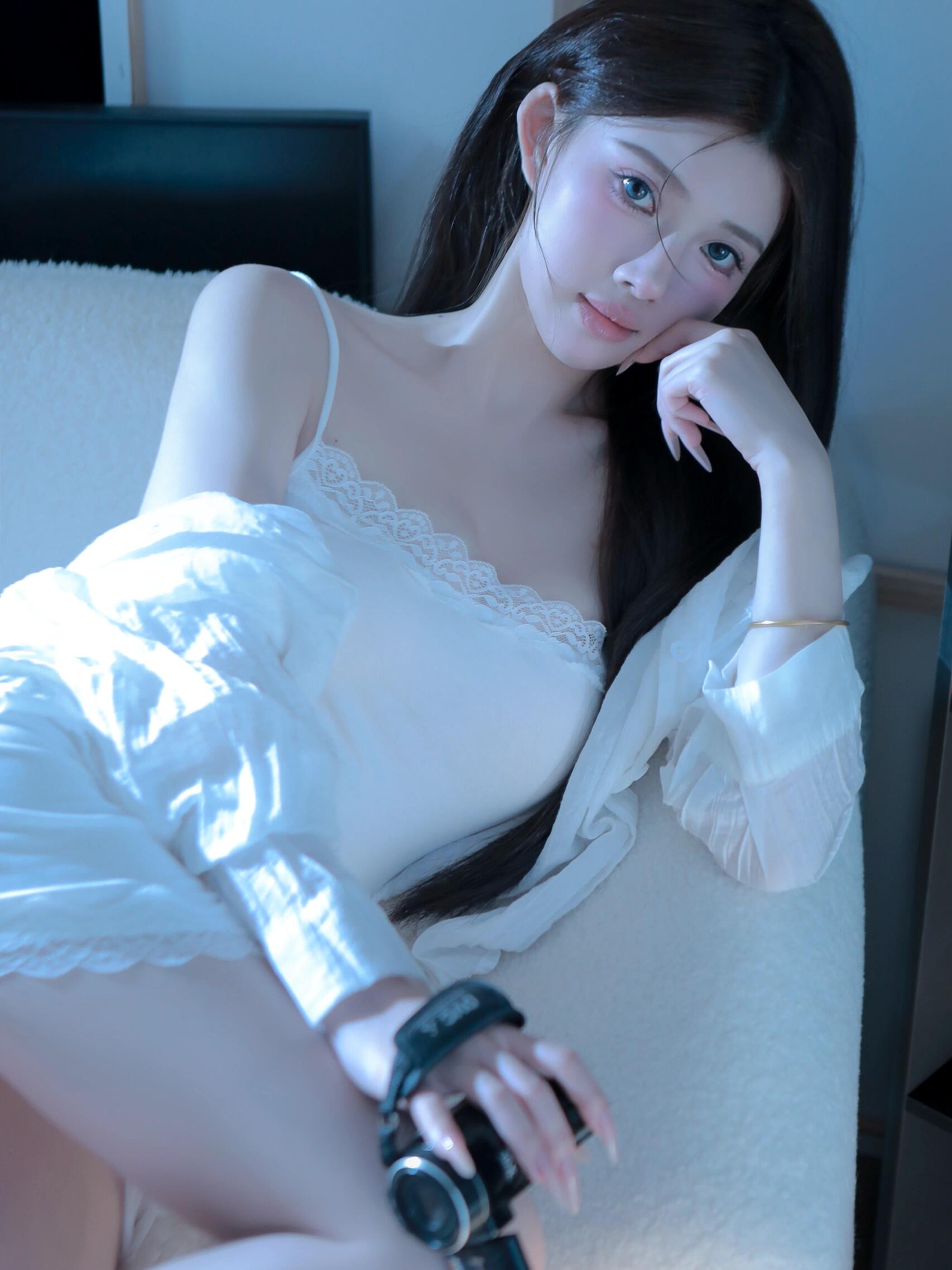 美女写真艺术照，时尚人像摄影作品