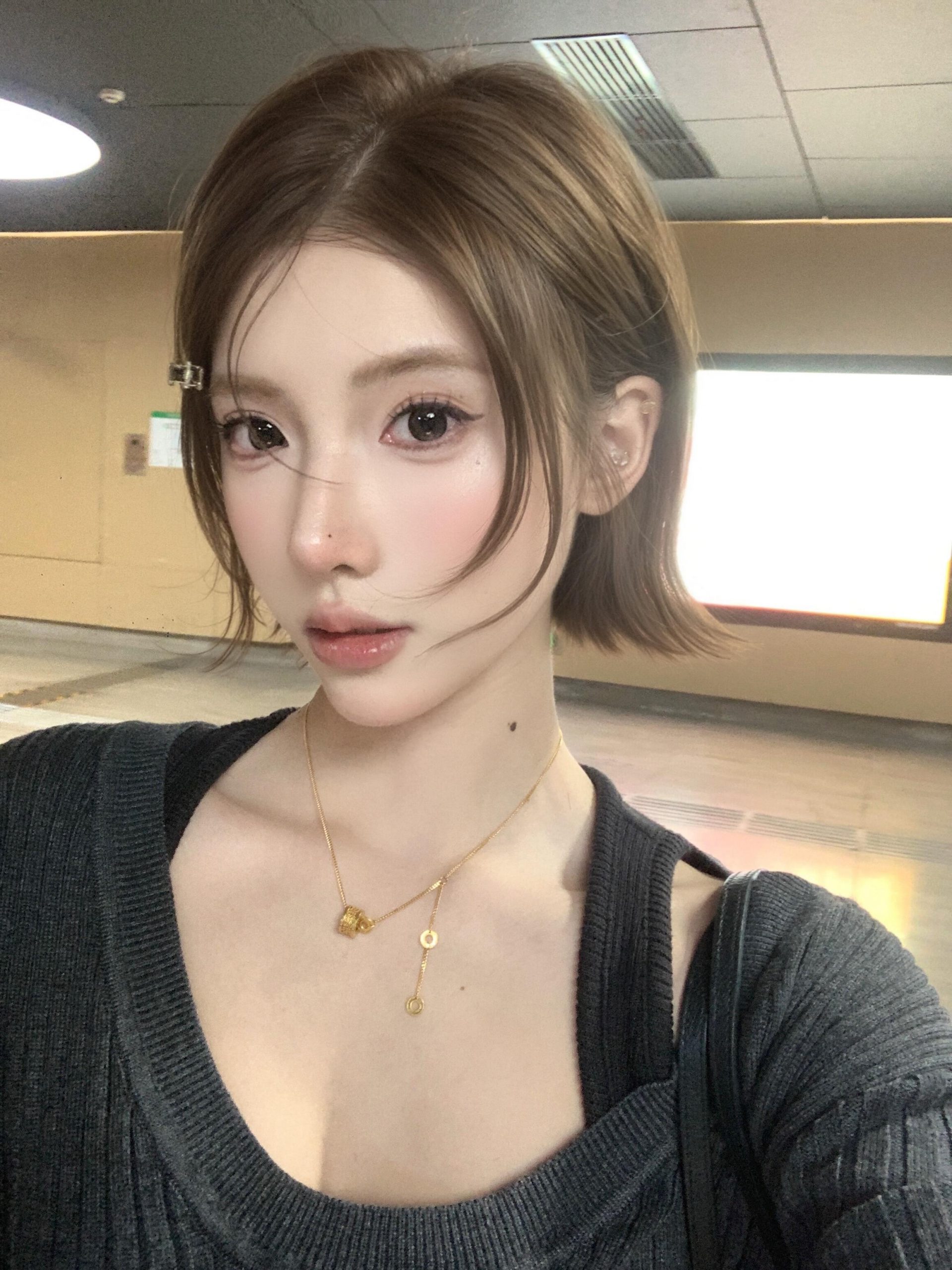 清纯美女图片壁纸-9期-黑马骑士-性感泳装清纯写真美女图片大全在线高清免费下载-黑马骑士