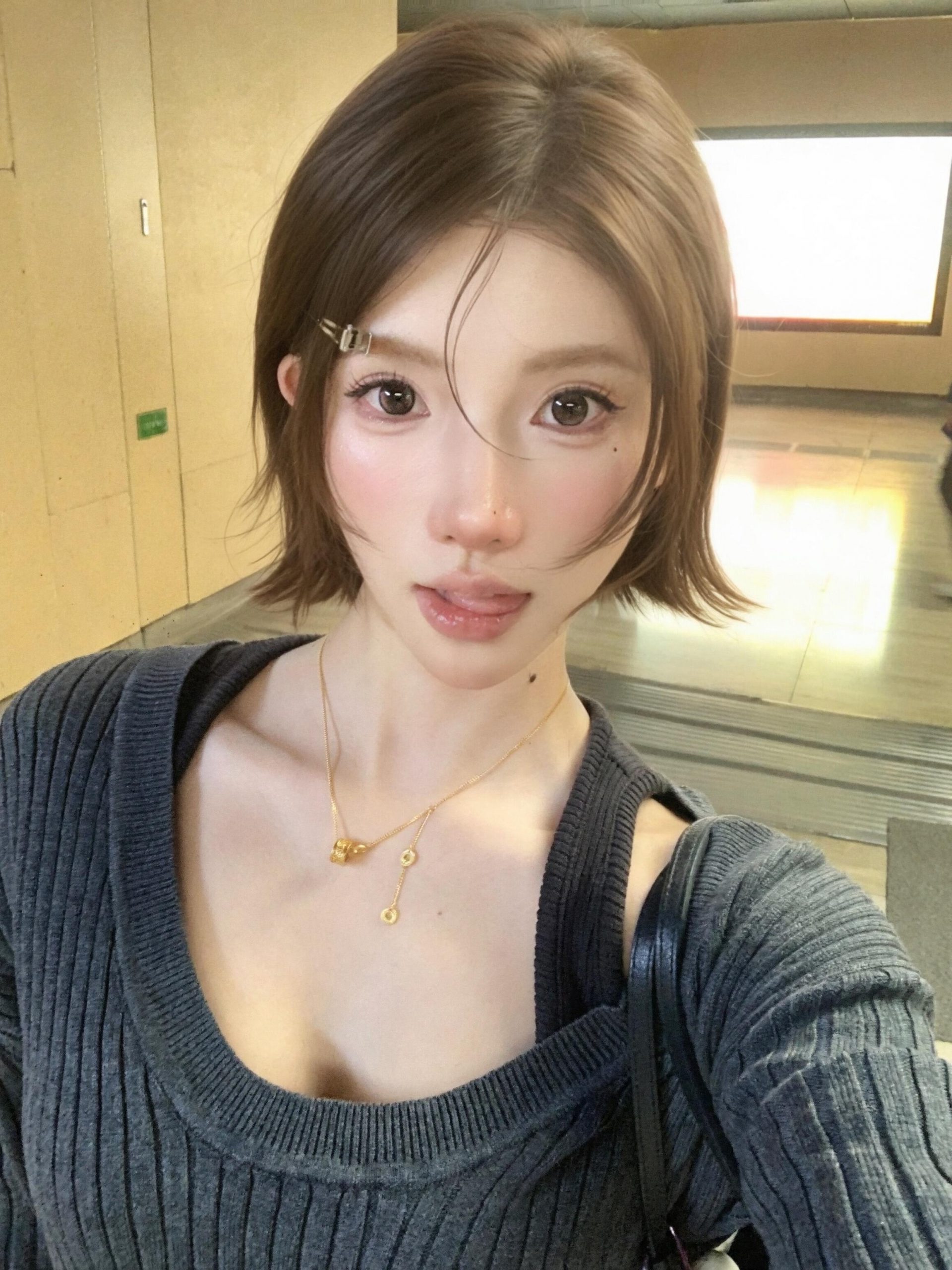 清纯美女形象照，淡妆自然人像摄影