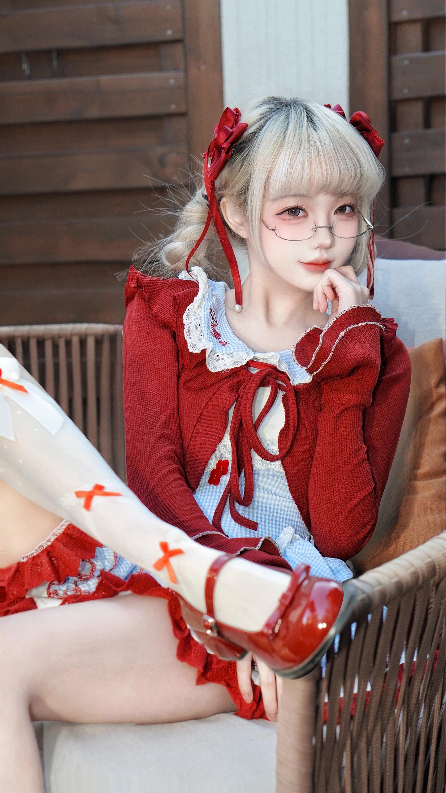 清纯美女图片壁纸-14期-黑马骑士-性感泳装清纯写真美女图片大全在线高清免费下载-黑马骑士