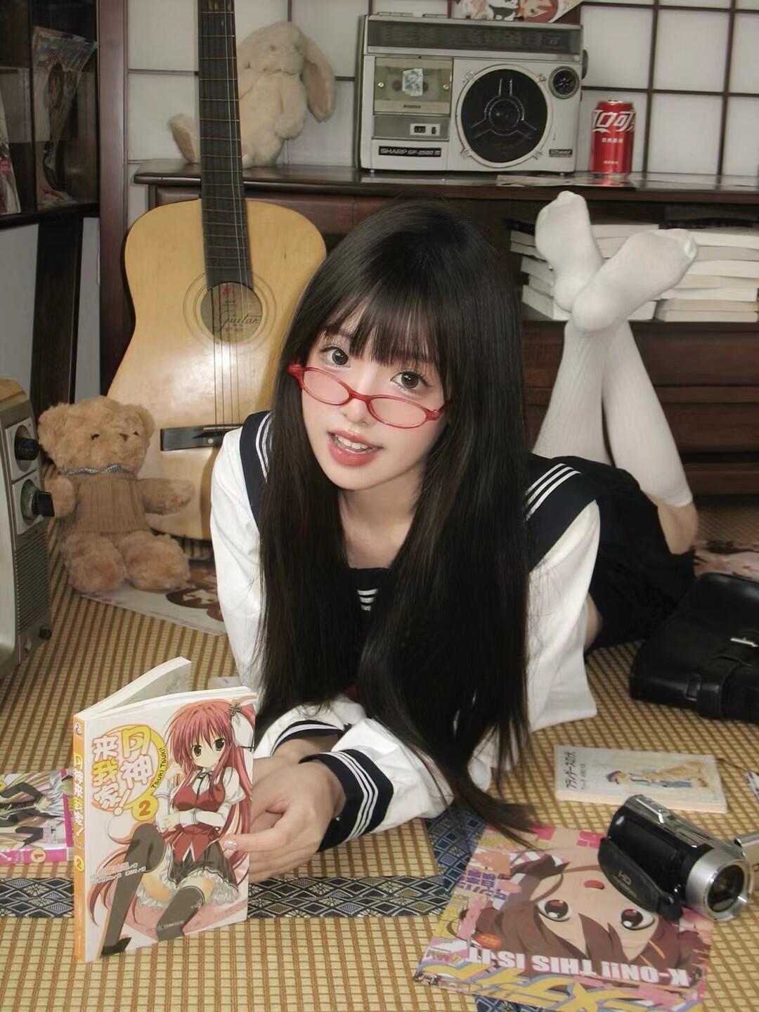 清纯美女图片壁纸-16期-黑马骑士-性感泳装清纯写真美女图片大全在线高清免费下载-黑马骑士