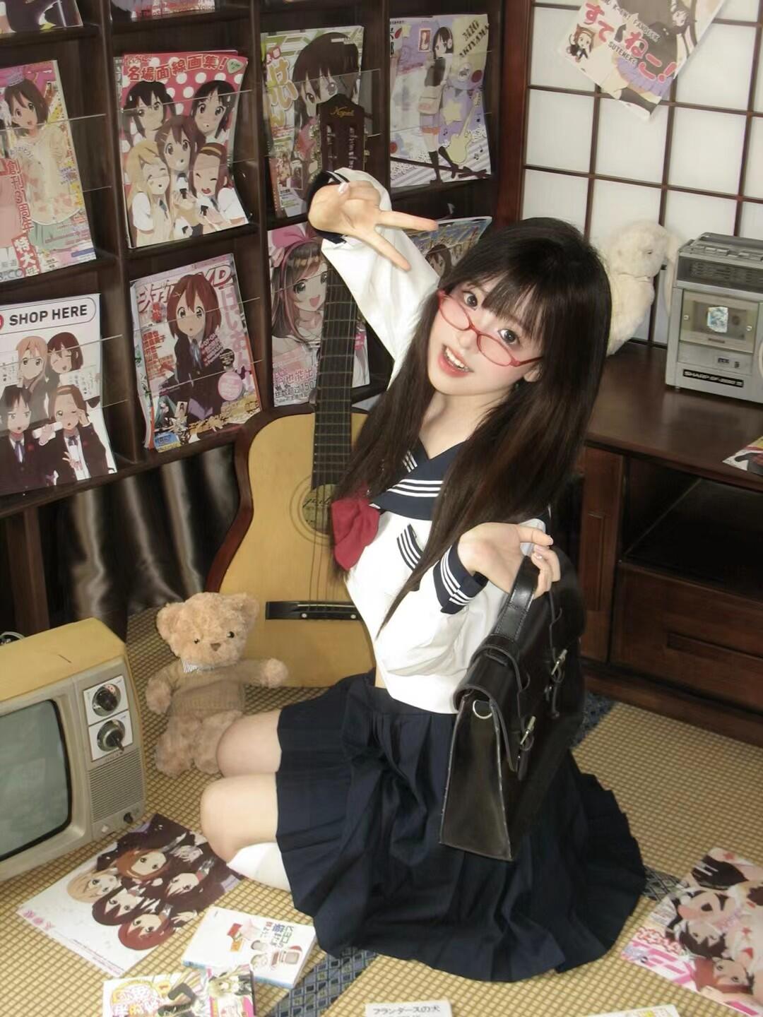 清纯美女形象照，淡妆自然人像摄影