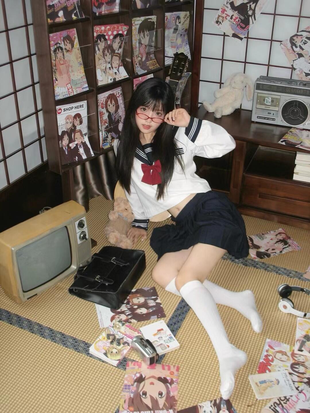 清纯美女人像照，青春活力笑容写真